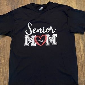 Senior Mom 2021 Tee